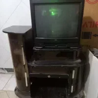 تلویزیون و ۲۱ نیک