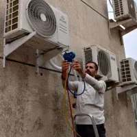 تکنسین تعمیر و نصب کولر گازی و پکیج شوفاژ دیواری