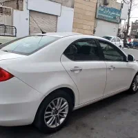 جک j5 اتومات مدل ۹۵سفید