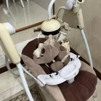 گهواره (مادر دوم)