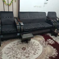 فروش فوری مبل راحتی ۷ نفره و میز