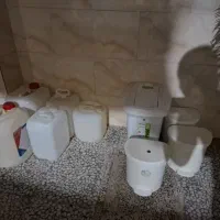 دبه اب و سطل زباله
