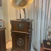 گرامافون خوشگلمون در حد نو فروخته میشه