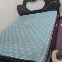 تخت دونفره