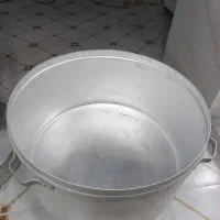 دیگ بزرگ