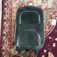 مقداری وسیله فرشی