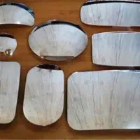 کارگر خانم برای تولید آینه