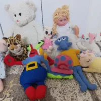 تعدادی عروسک خارجی وایرانی
