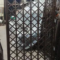 حفاظ درب آکاردئونی آژینه