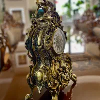 ساعت برنجی رومیزی آنتیک و سنگین