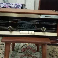 رادیو فیلیپس با قدمت ۷۰ سال