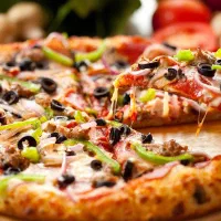 نیازمند نیرو کار در فست فودی