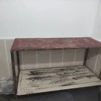 میز آهنی