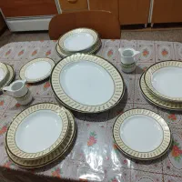 سرویس چینی ۸۵ پارچه مارک اسپیدار
