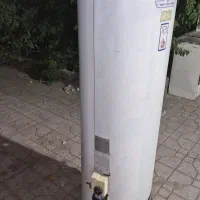 آبگرمکن ایستاده