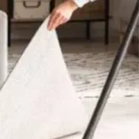استخدام نیروی نظافتچی