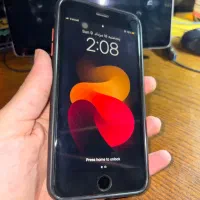 آیفون 8 plus