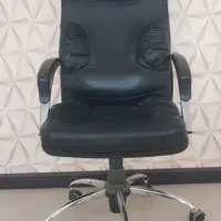 صندلی گردان اداری مدیریتی سالم
