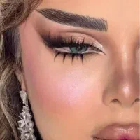 اموزش میکاپ با هزینه پیشنهادی شما