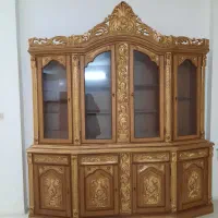 ویترین دوتیکه چوب رنگ فندقی