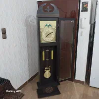 ساعت ایستاده