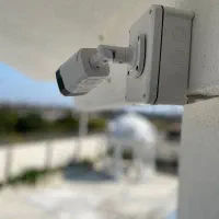 دوربین اسپیکر پنل خورشیدتقویت آنتن