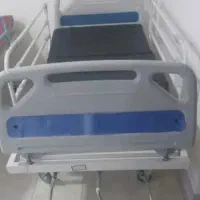 تخت بیمارستانی سه شکن در حد نو