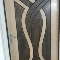 درب چوبی در حد نو