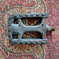 پدال سمت چپ دوچرخه