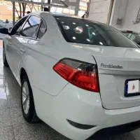 برلیانس ۳۳۰ تمیز درحد مدل ۹۶