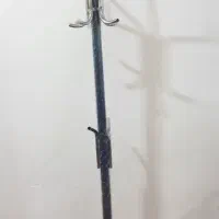 رخت آویز ایستاده