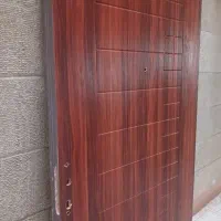 درب چوبی ورودی خانه طرح ضد سرقت.
