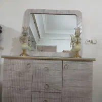 کمد لباس و میز کنسول