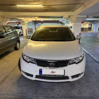 سراتو آپشنال بدون رنگ