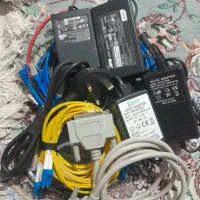 تعدادی اداپتور وکابل