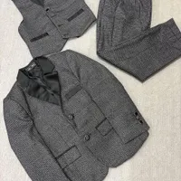 کت شلوار بچگانه