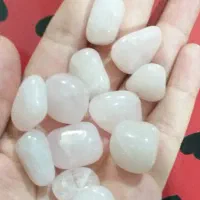 تامبلهای سنگ طبیعی رز کوارتز صورتی