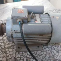 موتور تکفاز 3 اسب بالابر دو خازنه مارک لیون
