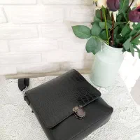 کیف چرم طبیعی.آکبند.دانشجویی و کارمندی