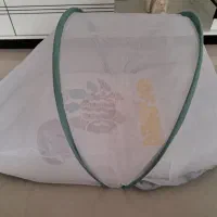 پشه بند و بالش نونو