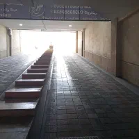 کار در پارکینگ مسقف