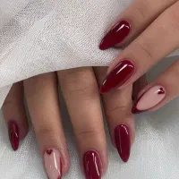 کاشت ناخن 300 ترمیم ناخن 200