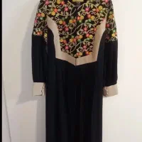 تعدادی لباس مانتو شلوار
