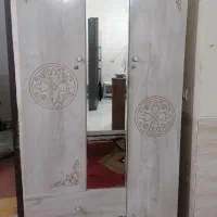 کمد  دراور کمد سه درب طوسی طرح کاج