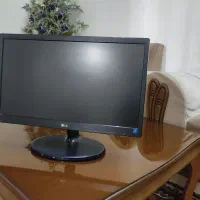 مانیتور LG 20 اینچ در حد نو