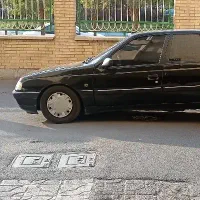 پژو 405 مدل 82