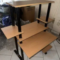 میز کامپیوتر چند کاره