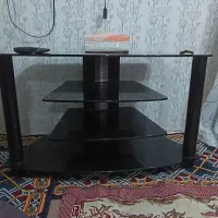 میزتلوزیون شیشه ای