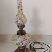 آباژور و چراغ برقی