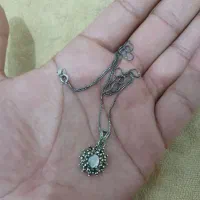 گردنبند نقره قدیمی با نگین الماس باسختی۱۰